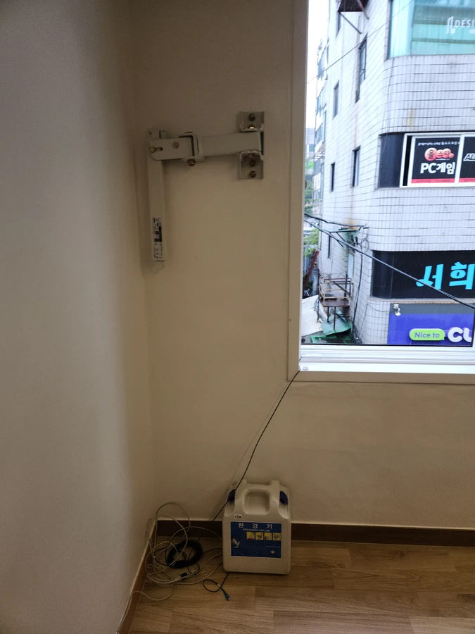 완강기 설치 시내 상가 창가 완료